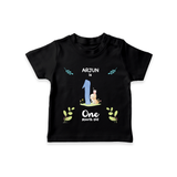1 Month Milestone Baby T-Shirt Outfit | Personalized T-Shirt | Perfect for Photoshoots - BLACK - 0-5 Months Old (Chest 17")