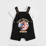 Rakhi Celebration Photo Print Dungaree– photo of two children in festive rakhi attire. - BLACK - 0 - 5 Months Old (Chest 18")