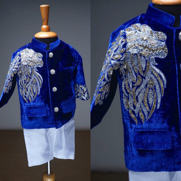 Royal Blue Jodhpuri Kurta Set With Silver Lion Emphasis