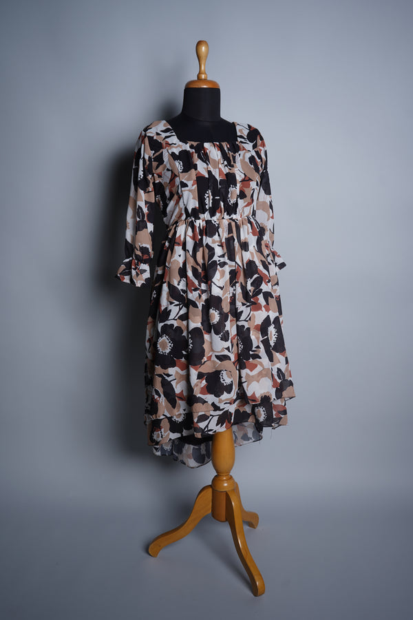 Year-end Sale : Abstract printed feeding dress