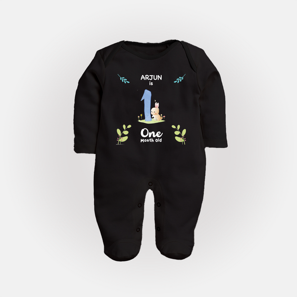1 Month Milestone Baby Full Sleeve Bodysuit/ Sleep Suit/ Jumpsuit Outfit | Personalized Full Sleeve Bodysuit/ Sleep Suit/ Jumpsuit | Perfect for Photoshoots - BLACK - New Born (Chest 7.5")
