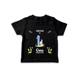 1 Month Milestone Baby T-Shirt Outfit | Personalized T-Shirt | Perfect for Photoshoots - BLACK - 0-5 Months Old (Chest 17")