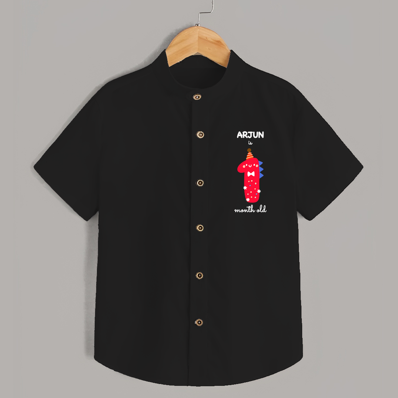 Milestone Shirt for 1st Month | Soft Cotton Personalized Shirt | Unisex Design - BLACK - 0 - 6 Months Old (Chest 23")