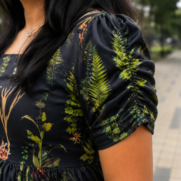 Elegant Black Botanical Maternity Dress – Maxi Dress for Moms-to-Be