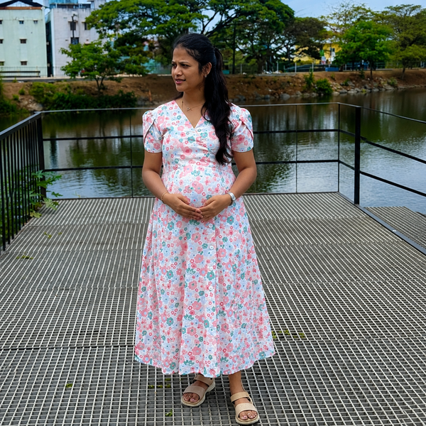 Pastel Floral Maternity Dress – Comfortable & Chic Pregnancy Wear