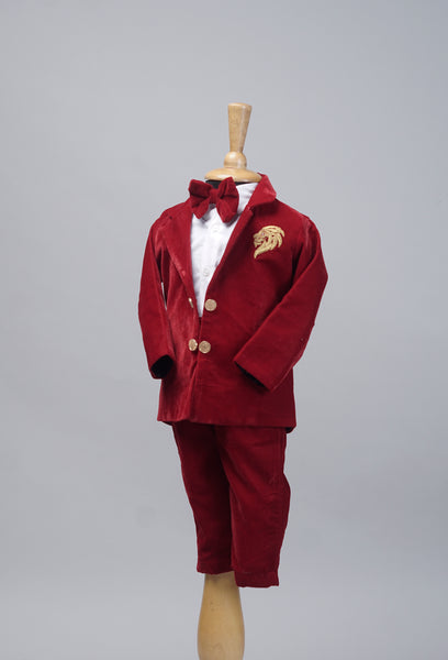 Red Velvet Baby Tuxedo Set – Elegant Formal Wear with Lion Crest and Bow Tie