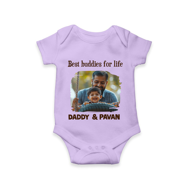 Custom Baby Romper – My Daddy Is Awesome Print  Onesie - LILAC - New Born (Chest 14")