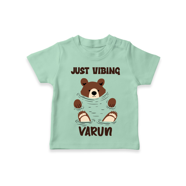 Just Vibing Bear – Personalised Kids T-Shirt - MINT GREEN - 0-5 Months Old (Chest 17")