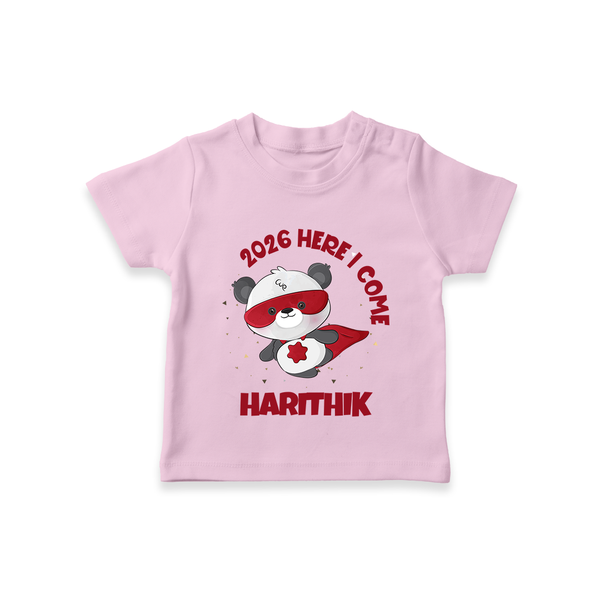 2026 HERE I COME – SUPER PANDA | Personalised T-Shirt for Kids - BABY PINK - 0-5 Months Old (Chest 17")