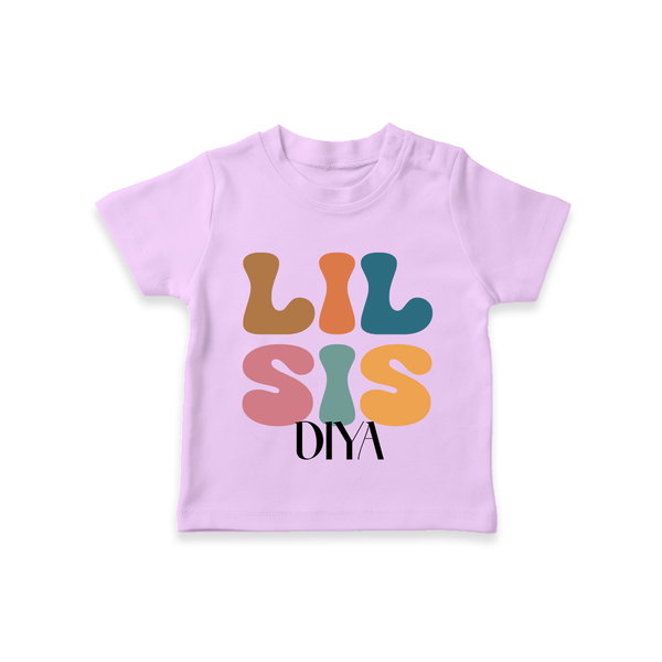 Lil Sis T-shirt | Personalized Baby T-shirt for the Little Sister - LILAC - 0-5 Months Old (Chest 17")