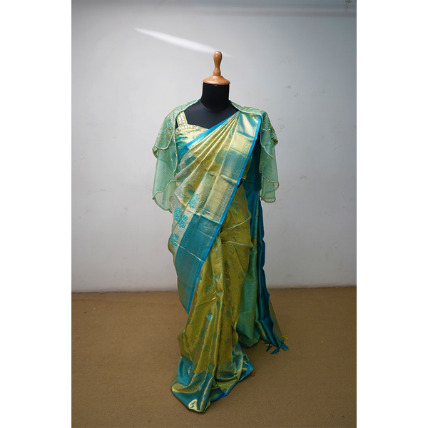 Elegant Aqua-Green Kanchipuram Silk Saree with Contrast Pallu & Embellished Blouse