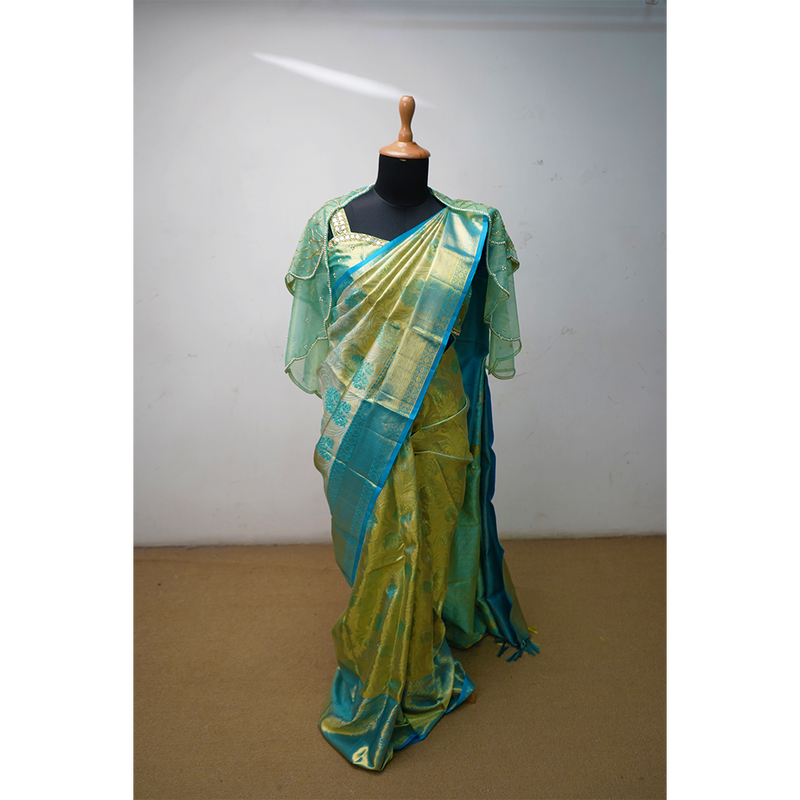 Elegant Aqua-Green Kanchipuram Silk Saree with Contrast Pallu & Embellished Blouse