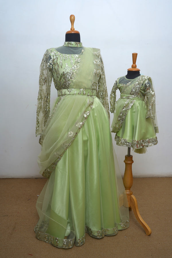 Pista Green Twin Traditional Mom Daughter Combo