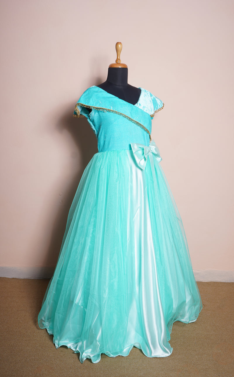 Aqua Green Velvet Women Reception Dress Anveshana Clothing Aqua Green Velvet Women Reception Dress Anveshana Clothing